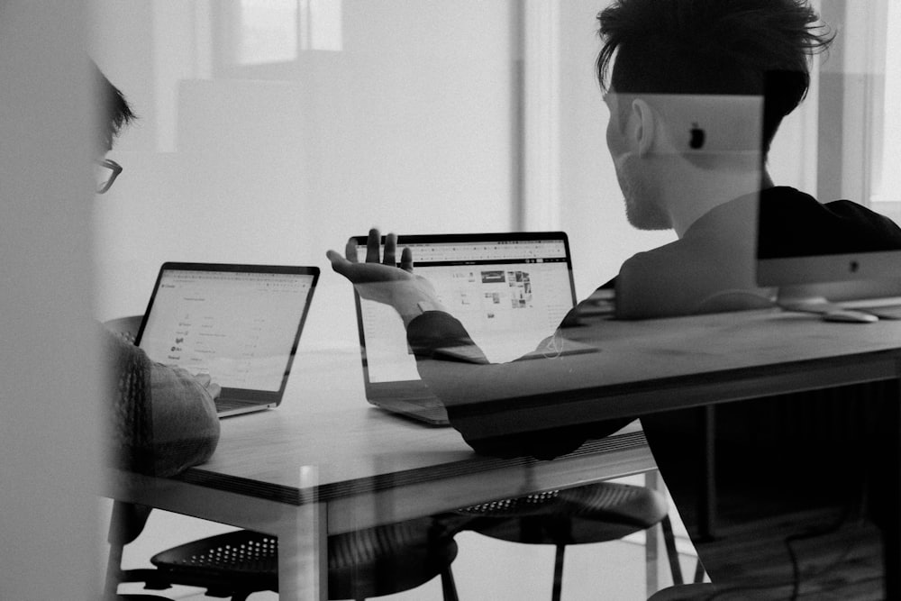 Booking channels synchronising on a laptop dashboard